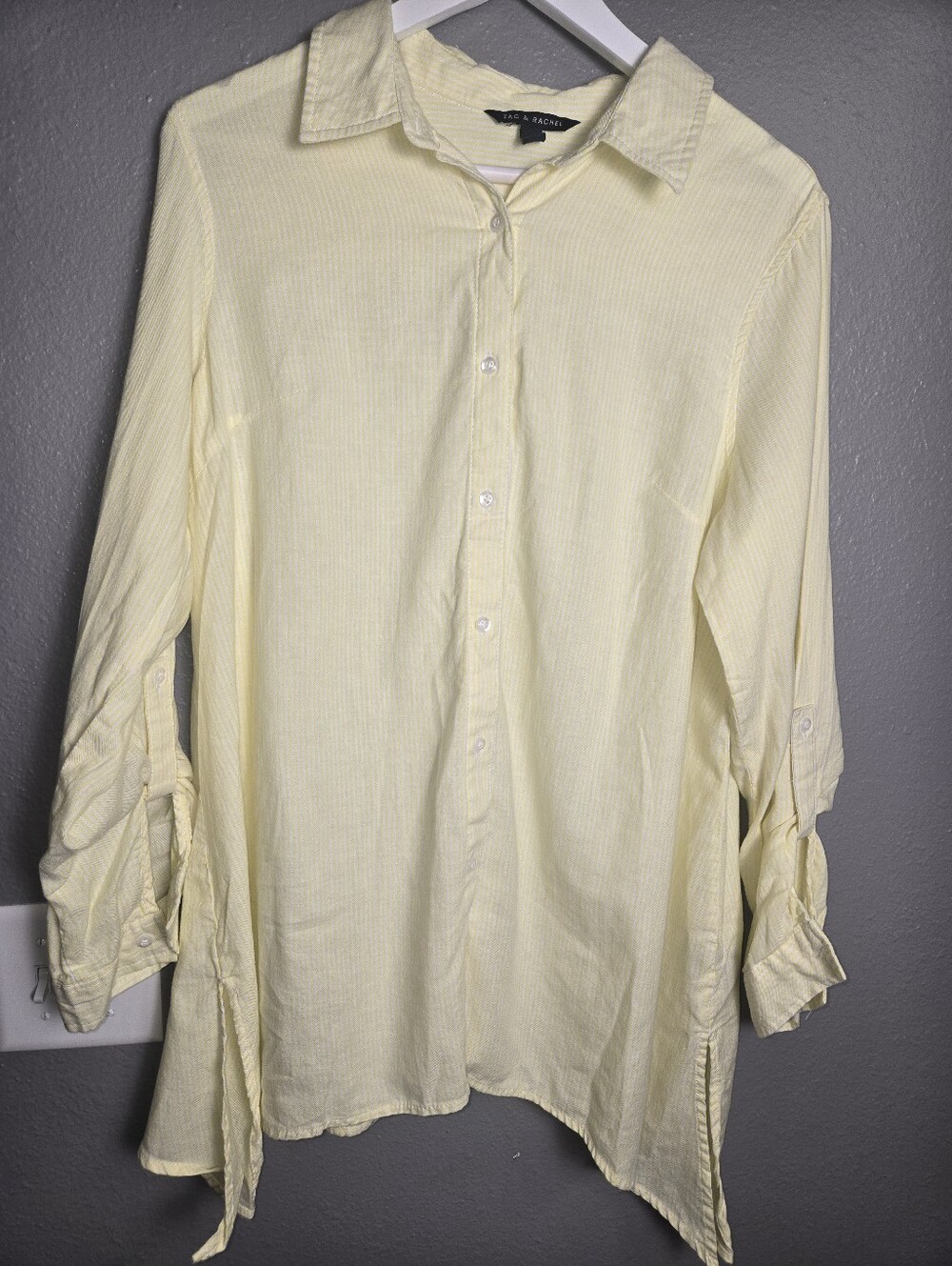 Zac & Rachel Pale Yellow Pinstripe Button-Down Shirt 100% Cotton Size Large